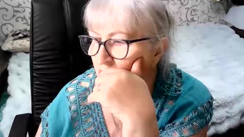 LolkaAlyss online show from October 9, 7:23 am