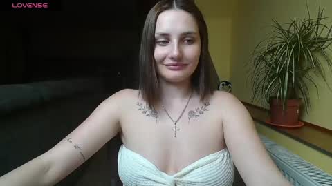 lolitta online show from April 30, 8:14 pm