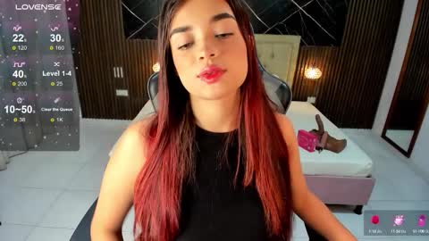 lolly18_ online show from September 8, 3:11 pm