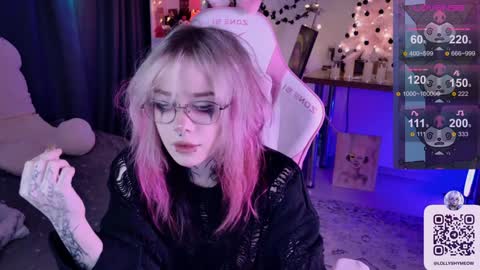 Lolly   online show from December 22, 8:36 pm