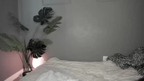 SABRINA online show from February 26, 9:39 pm