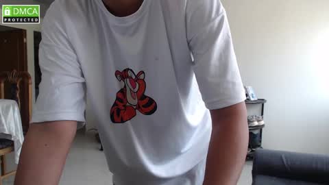 lucy online show from November 10, 12:33 pm