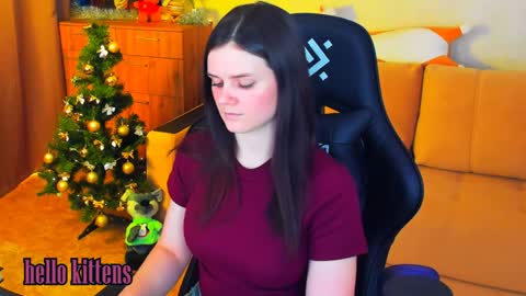 Snapshot of lora_cain chatting on December 20, 2:16 pm Lora Cain online show from December 20, 2:16 pm
