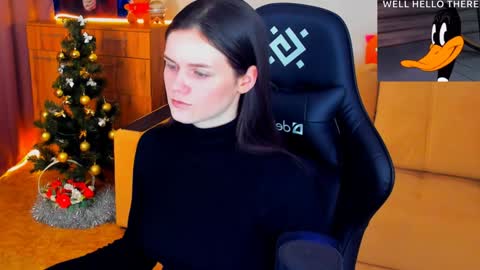 Snapshot of lora_cain chatting on December 22, 2:16 pm Lora Cain online show from December 22, 2:16 pm