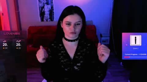 Lora Cain online show from June 7, 2:51 am