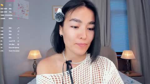 Lora control 2 min for every new Fan Club subscriber online show from October 23, 7:14 am