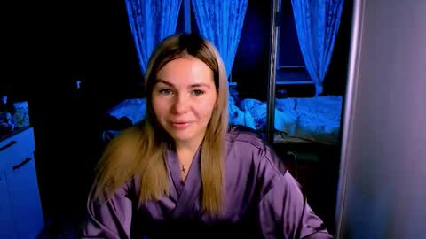 Lora online show from December 1, 2:48 am