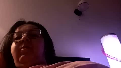 Snapshot of loraflame chatting on December 27, 8:39 pm Lora online show from December 27, 8:39 pm