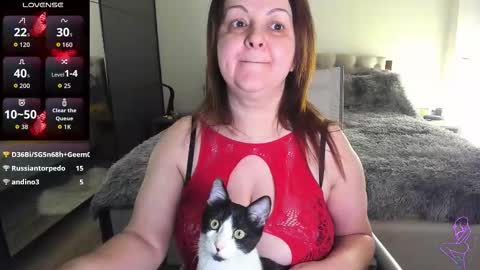 Lora online show from January 7, 3:15 pm