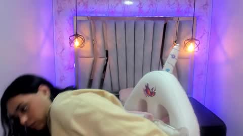 lorem_adams online show from March 5, 11:38 am