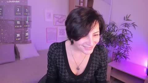 Loren online show from December 19, 6:49 am