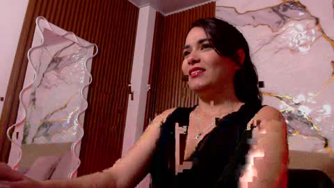 Loren online show from April 9, 2:58 am