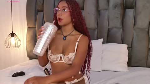 Lorena Vieira  online show from September 29, 12:16 am