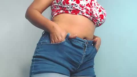 Loretta Gmez online show from May 26, 10:53 pm