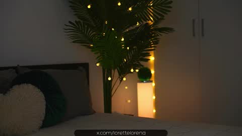 Snapshot of lorettelorenaa chatting on October 14, 4:48 am LoretteLorena online show from October 14, 4:48 am
