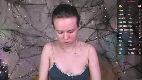 Lorna online show from October 29, 11:47 am