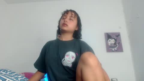 Snapshot of lou_cuteee chatting on February 25, 3:09 am lou_cuteee online show from February 25, 3:09 am