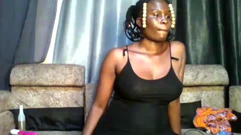 Cynthia. A online show from March 7, 1:09 am