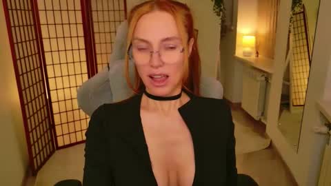 love_call online show from November 25, 5:20 am