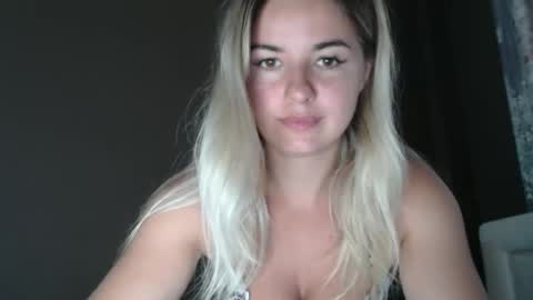 Megane online show from October 17, 8:28 am