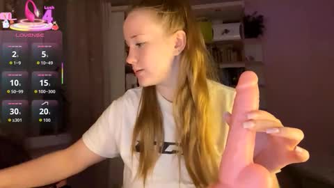 Megan online show from September 19, 5:45 pm