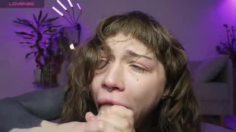 Elsa online show from January 18, 6:10 am