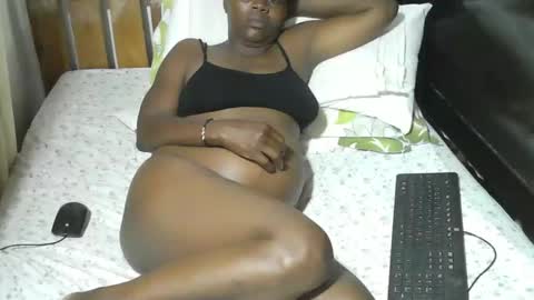 Snapshot of lovely_cassy chatting on September 19, 1:37 am Cassy online show from September 19, 1:37 am