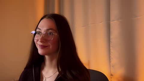 Solfiro online show from November 20, 5:25 pm