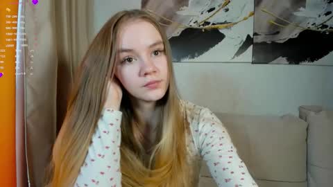 lovelygracee online show from October 21, 1:59 pm