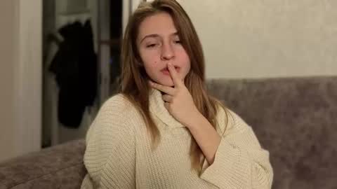 Kate only online show from November 13, 5:23 pm