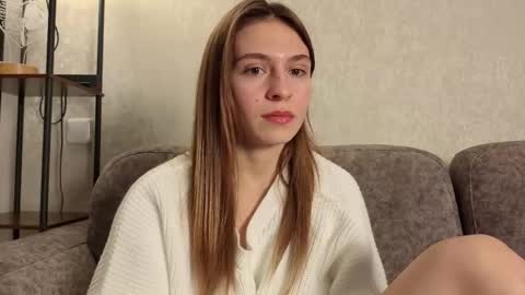 Kate only online show from November 27, 3:59 pm