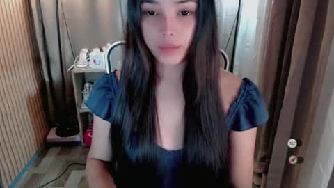 Cutie Laiza online show from April 29, 6:38 am