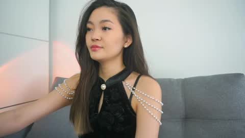 kim online show from February 24, 11:08 am