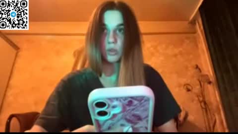 ELA online show from April 24, 6:33 pm