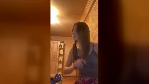 ELA online show from December 16, 8:47 pm