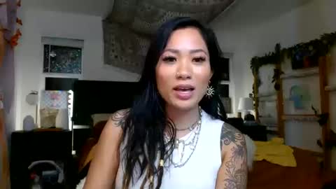 Snapshot of lovelyxmacii chatting on October 12, 4:59 am lovelyxmacii online show from October 12, 4:59 am