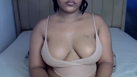 loveydivah online show from September 27, 4:52 am