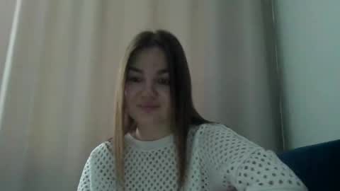 loviesimone online show from February 10, 10:51 am