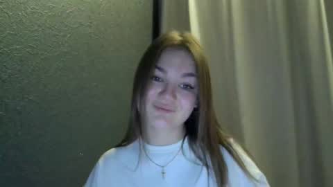 loviesimone online show from October 5, 6:35 pm