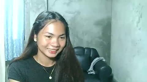 Snapshot of loving_rhean chatting on March 12, 4:30 am loving_rhean online show from March 12, 4:30 am