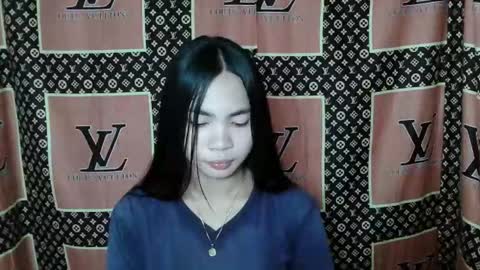 loving_rhean online show from November 20, 11:11 am