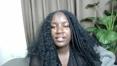 Snapshot of loyalcutie chatting on March 10, 4:38 am loyalcutie online show from March 10, 4:38 am