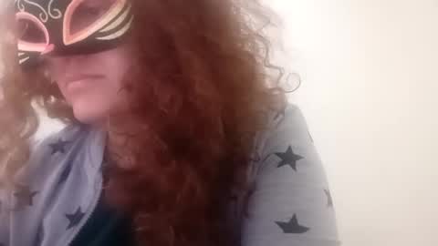 luanapowerful online show from February 16, 3:38 pm