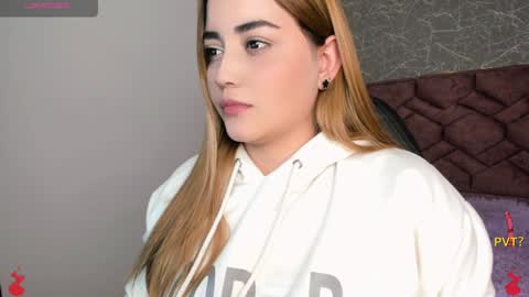 lucia star  online show from January 14, 8:04 pm