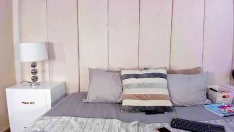 Lisseth  online show from January 25, 12:17 am