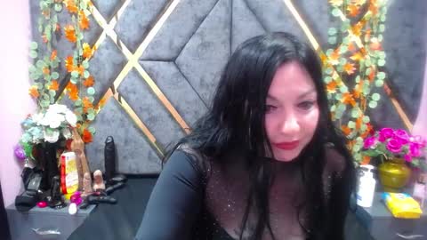 Luci online show from February 13, 7:42 pm