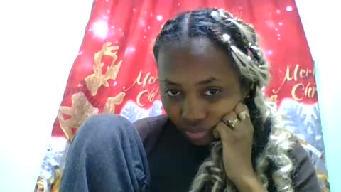 lucie196645 online show from June 27, 4:02 pm