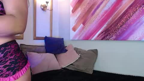 Snapshot of lucigh_ chatting on October 13, 7:38 pm Luci online show from October 13, 7:38 pm