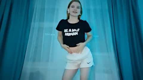 Monika online show from November 9, 7:21 pm