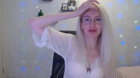 Arina online show from March 22, 6:14 pm